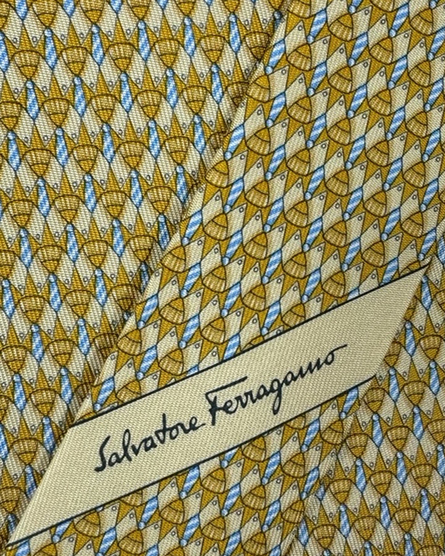 Salvatore Ferragamo Silk Tie Yellow Dress Shirt & Necktie Design