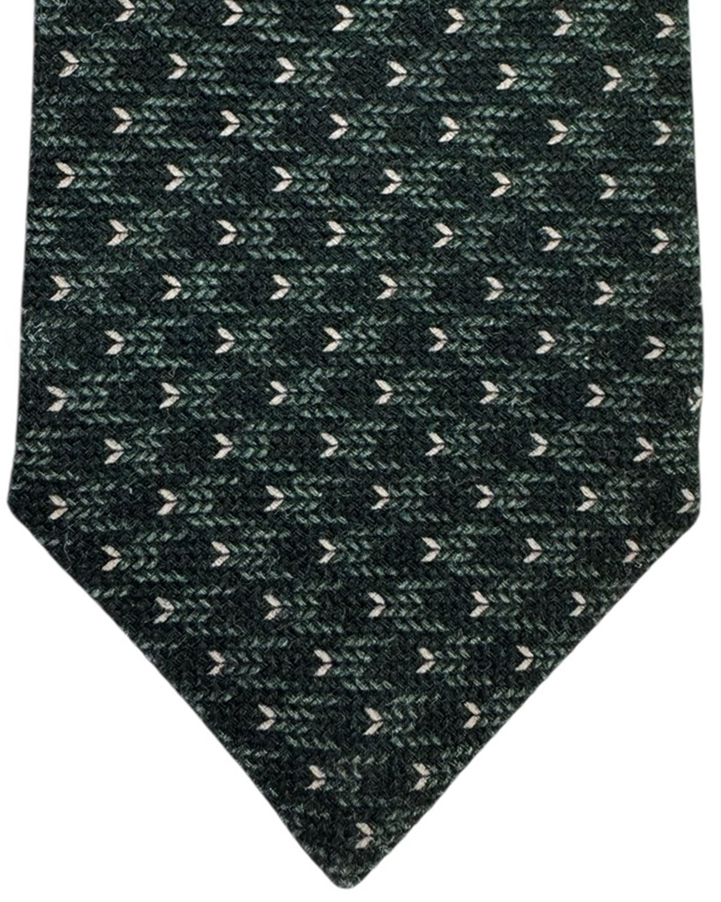 Isaia Sevenfold Tie Black Forest Green Micro Arrow Weave