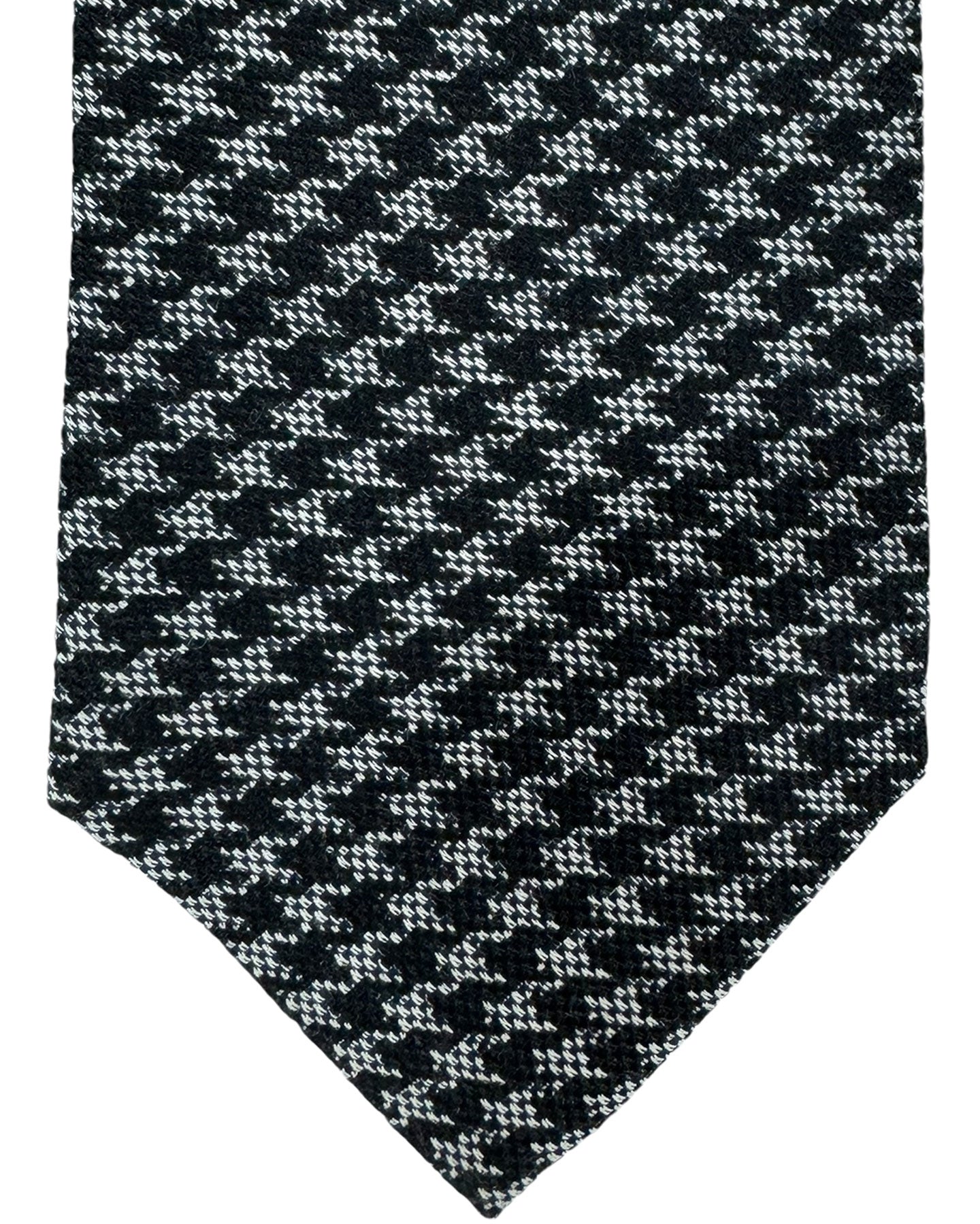 Isaia Sevenfold Tie Black Gray Houndstooth Design - Wool Silk Necktie