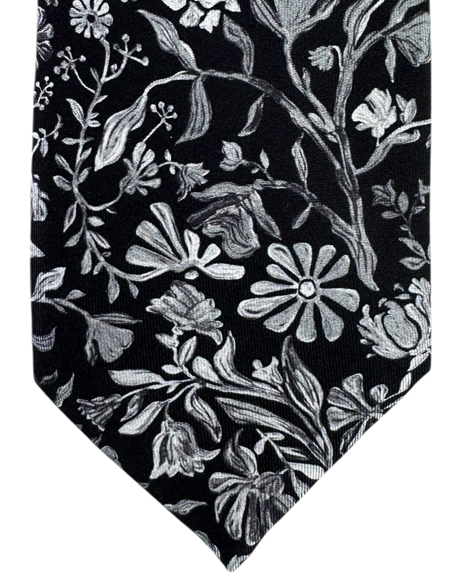 Leonard Paris Silk Tie Black Floral New