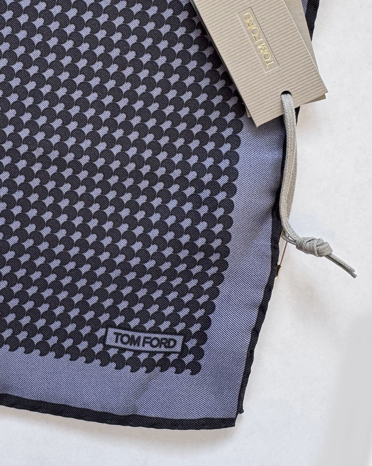 Tom Ford Silk Pocket Square Gray Black Design
