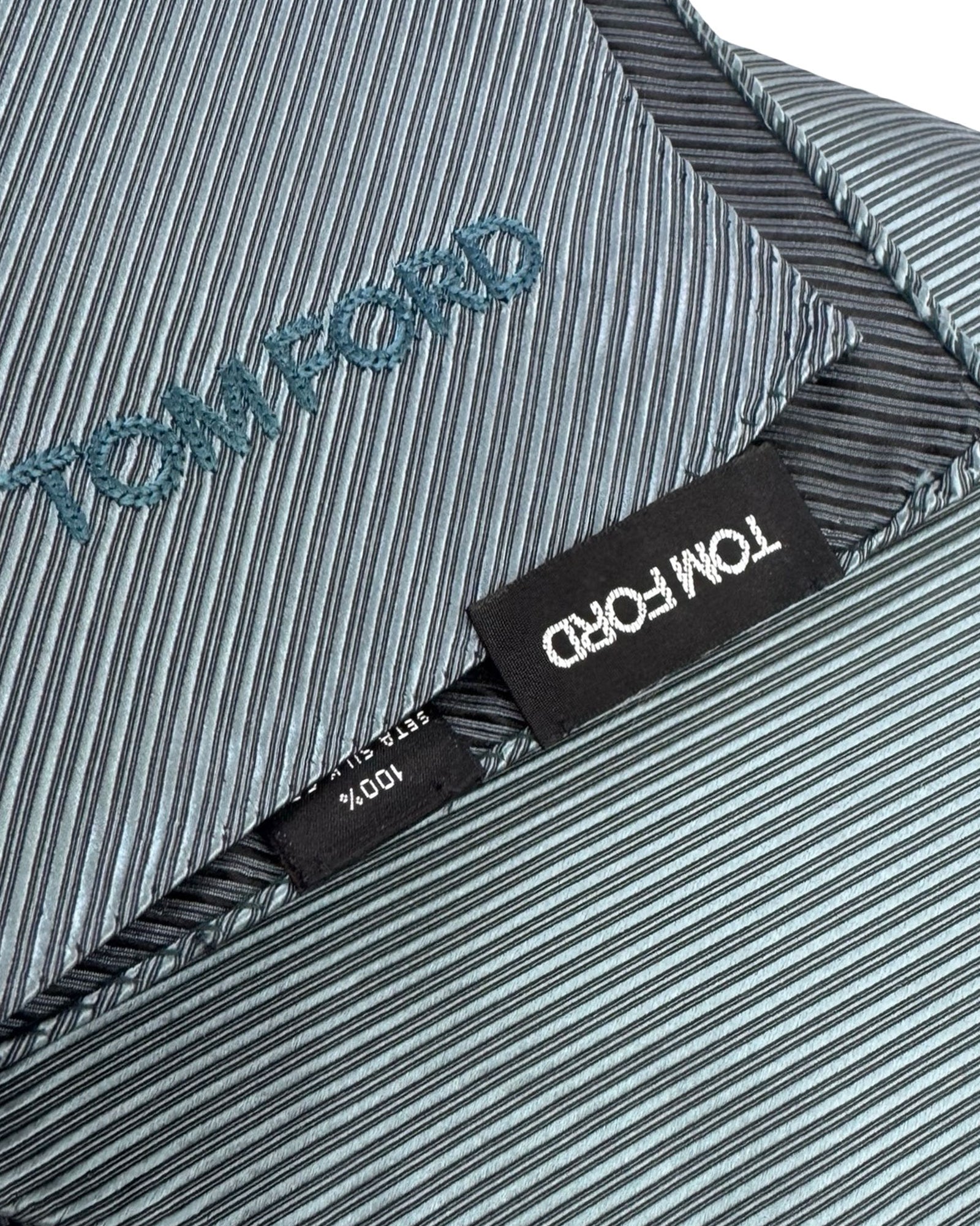 Tom Ford Silk Pocket Square Gray Metal Blue Grosgrain