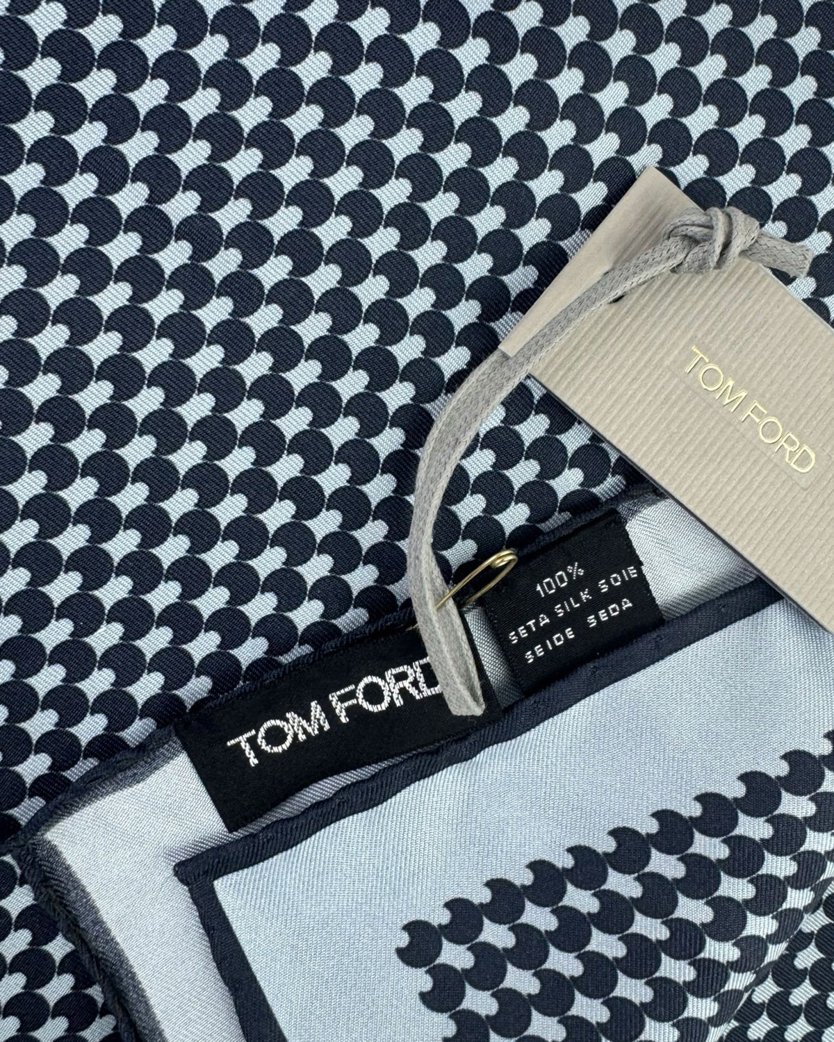 Tom Ford Silk Pocket Square Gray Design