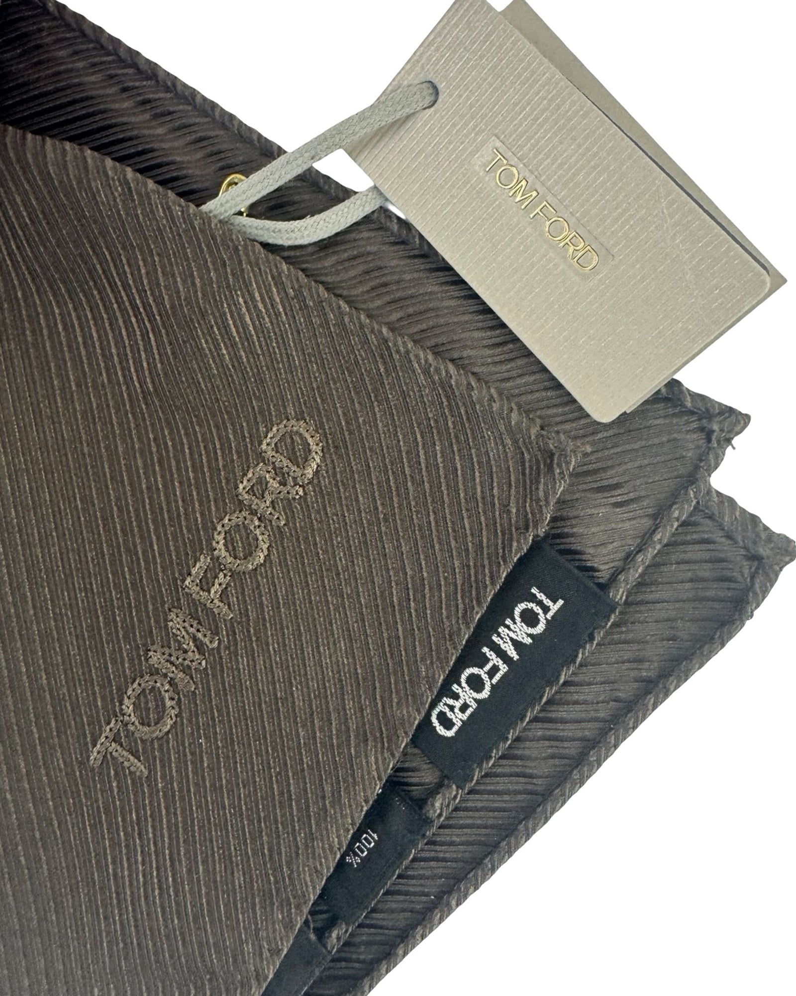 New Pochette