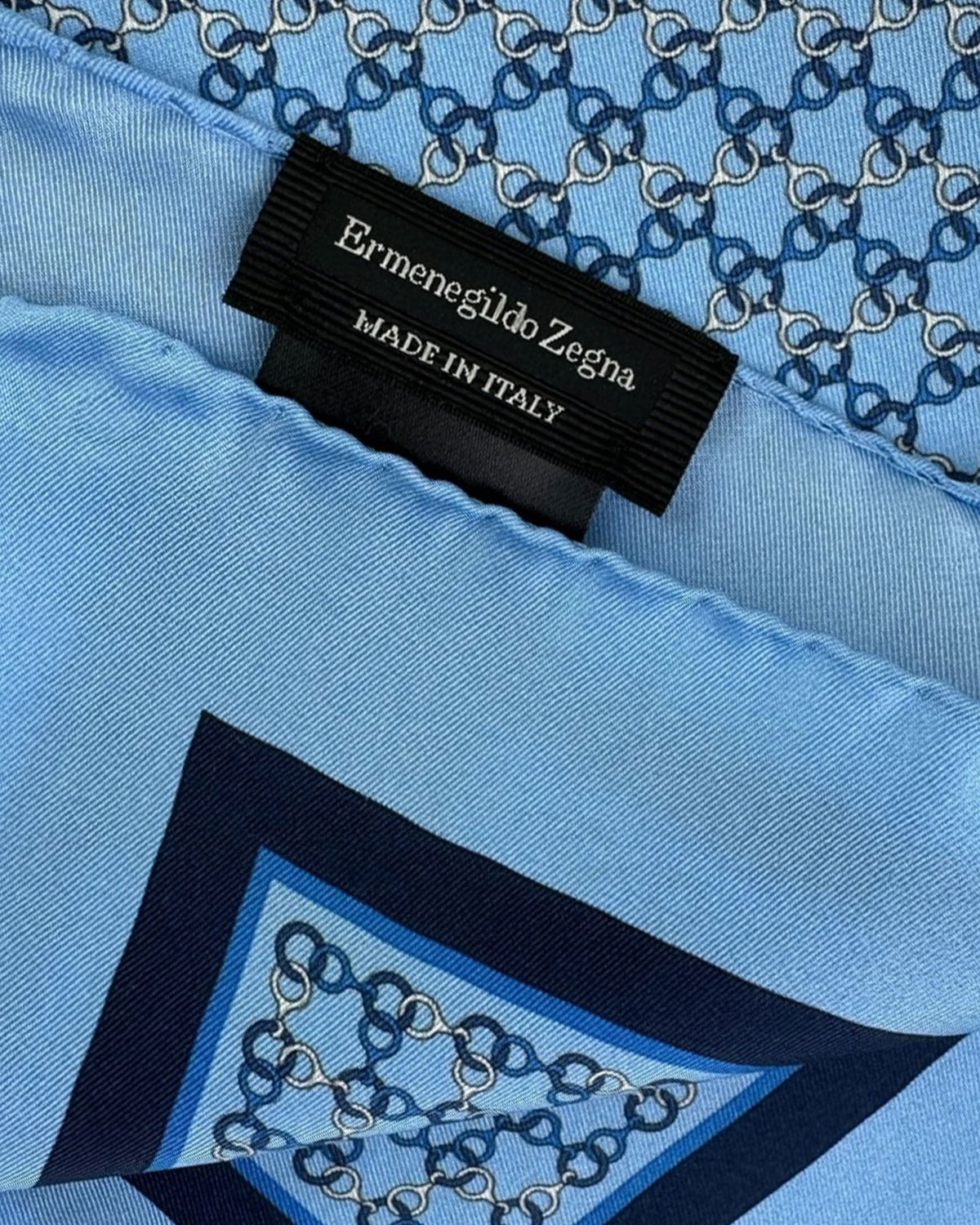 Ermenegildo Zegna Pocket Square Blue Chain Design