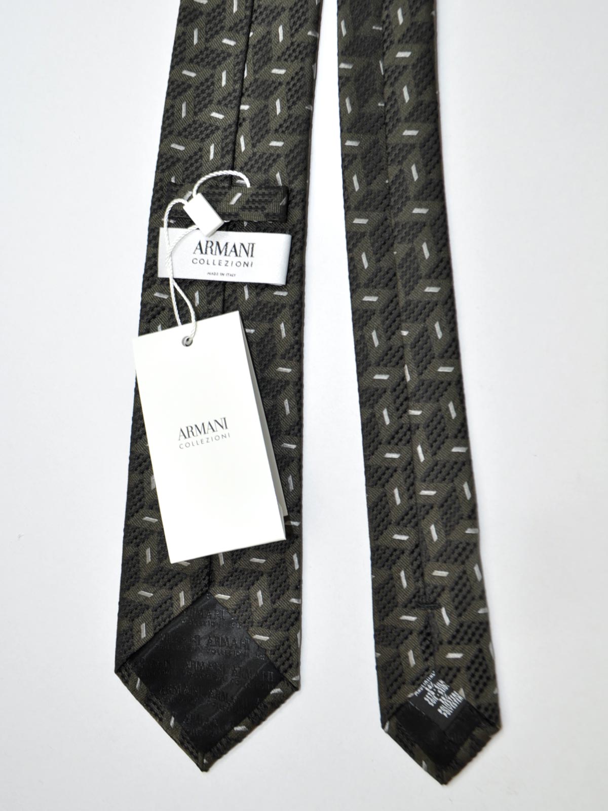 Armani Collezioni Online